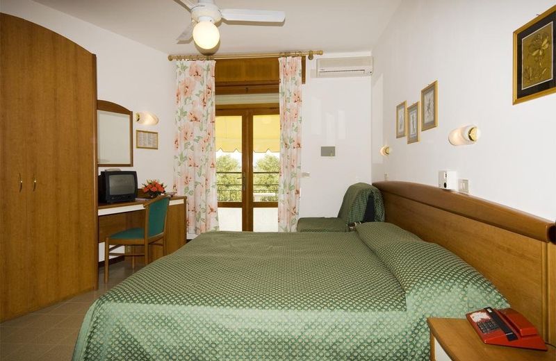 Hotel Berna