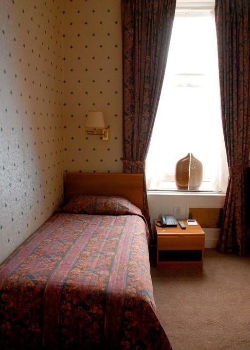 Kveldsro Hotel