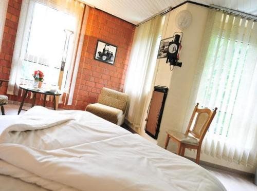 B-Hotel