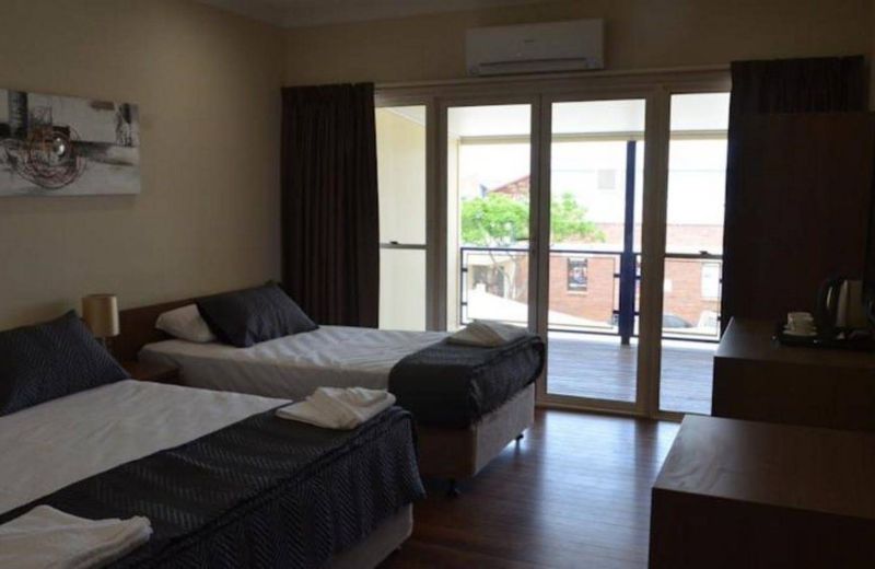The Australian Hotel Motel