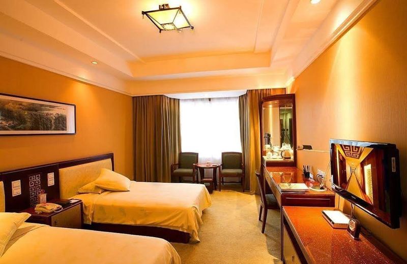 Yichang Taohualing Hotel