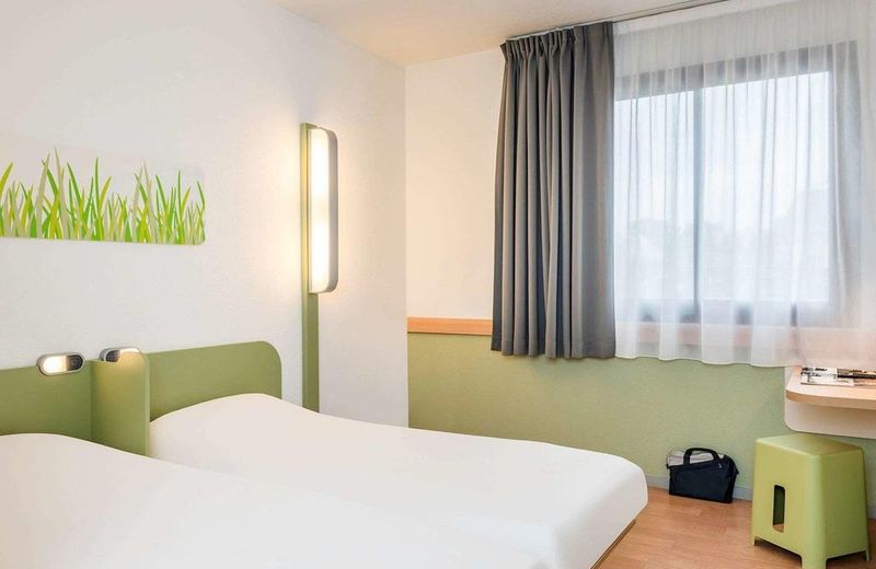 Greet Hotel Evreux Centre