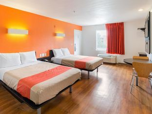 Hotel Image 1