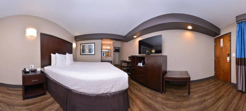 Tarzana Inn