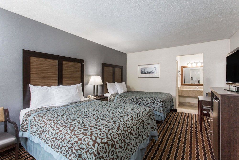 Hotel Forest City NC Route 74