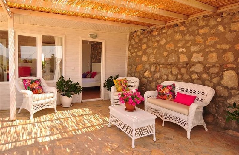 Karia Bel - Adult Only +12