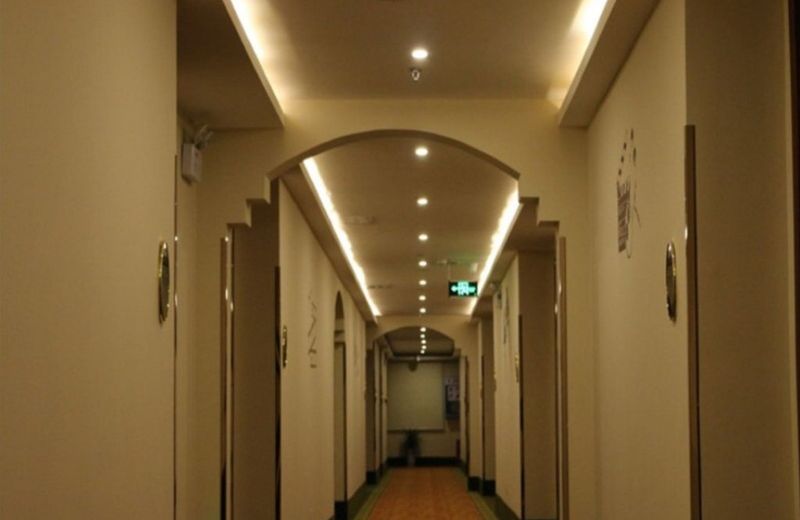 GreenTree Inn HuNan JiShou LongShan Yuelu Avenue Business Hotel