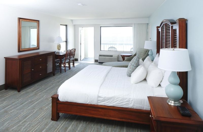 The Island House Hotel a Doubletree by Hilton