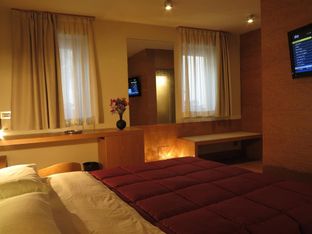 Hotel Image 1