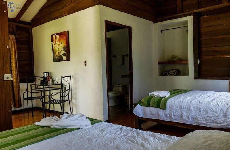 Hotel Colinas del Miravalles