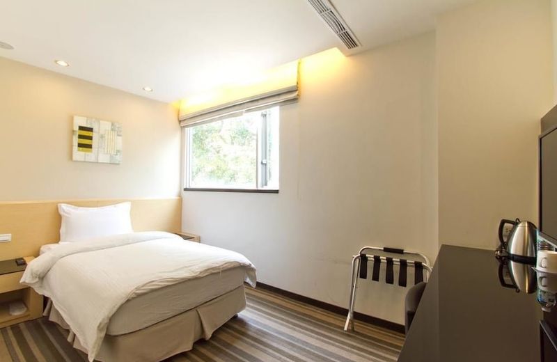 Haifu Hotel & Suites