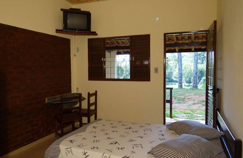 Recanto dos Carvalhos - Pousada Camping