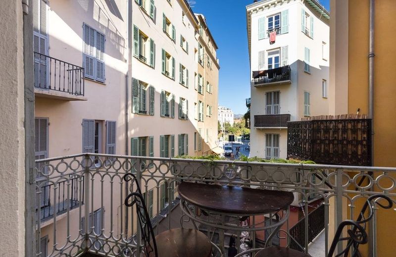 L'oustaria 3 bedrooms Apartment, Old Town