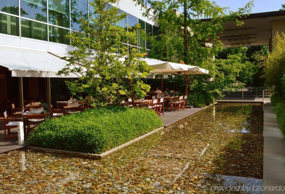 Outdoor Pictures 21