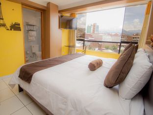 Hotel Image 1