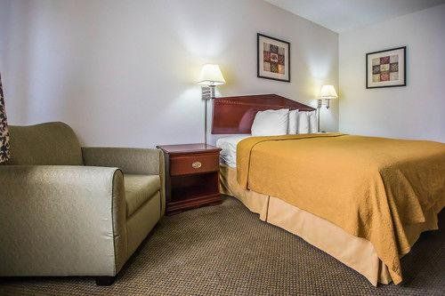 Quality Inn Peru near Starved Rock State Park