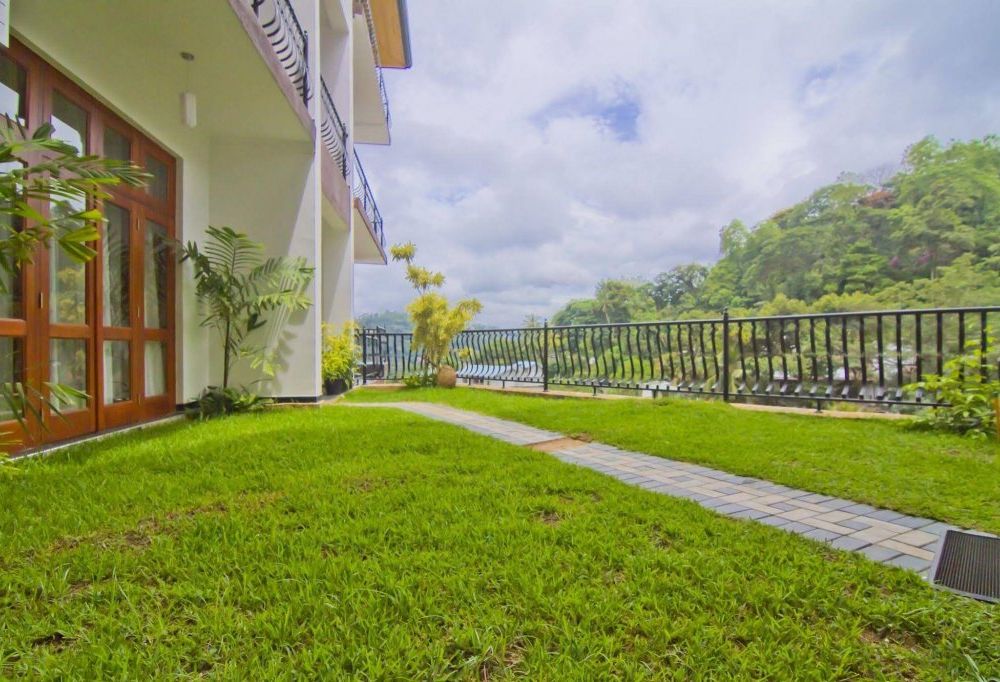 Outdoor Pictures 22