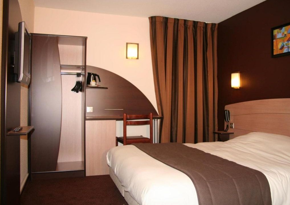 Brit Hotel Confort Castres