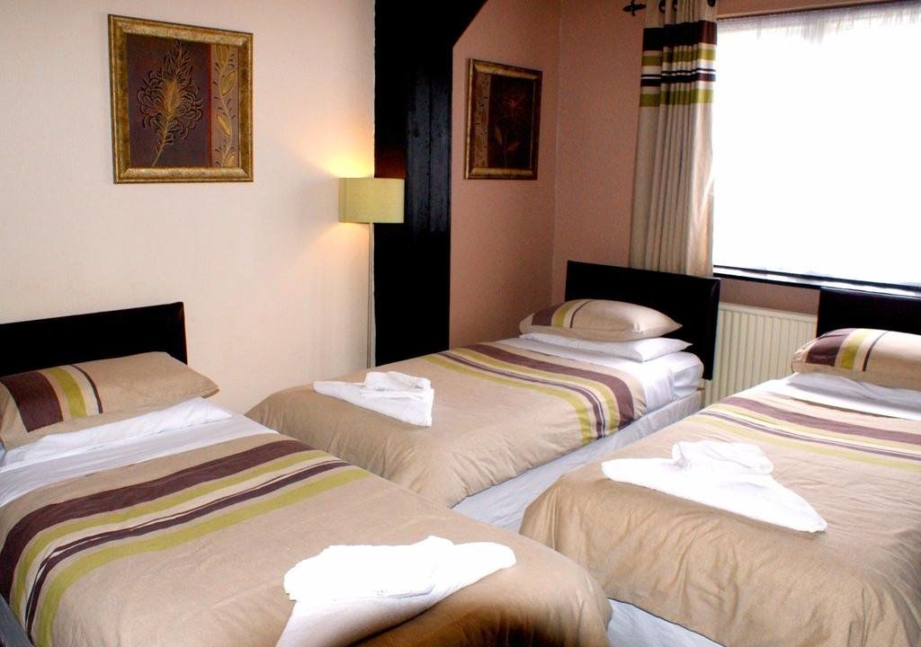 Tudor Lodge Hotel