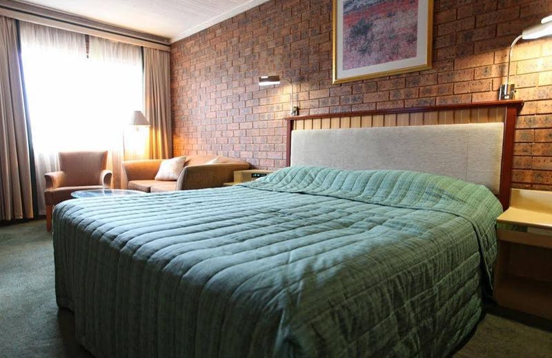 Countryman Motor Inn