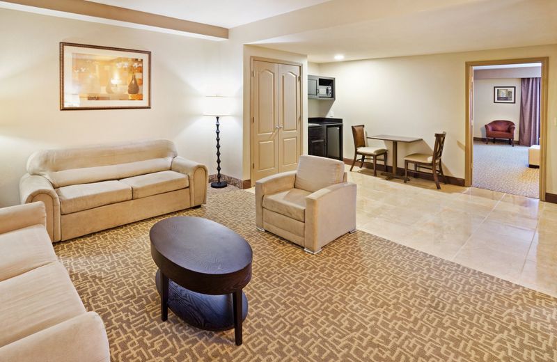 Holiday Inn Hotel & Suites Beaufort at Highway 21, an IHG Hotel