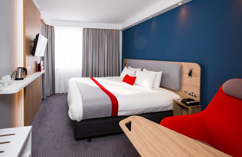 Holiday Inn Express Burton on Trent, an IHG Hotel