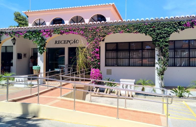 Rocha Brava Village Resort