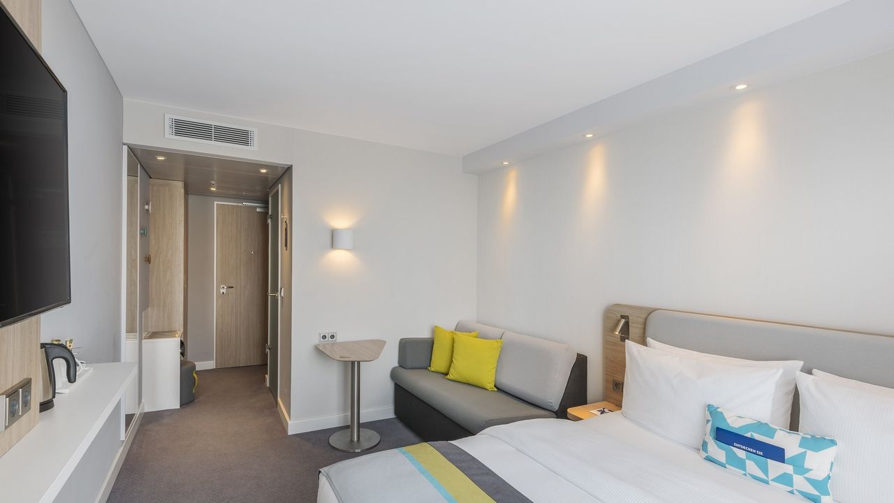 Holiday Inn Express Leipzig City Hauptbahnhof, an IHG Hotel