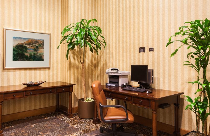 Staybridge Suites San Antonio Airport, an IHG Hotel