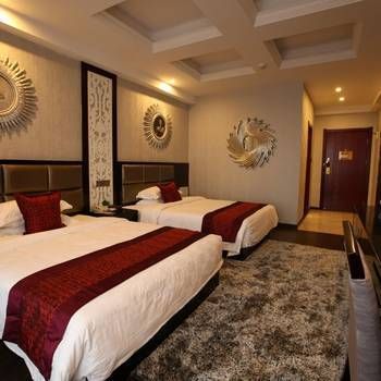 Westwood Holiday Inn