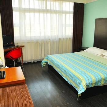 Super 8 Hotel Zibo Tongqian