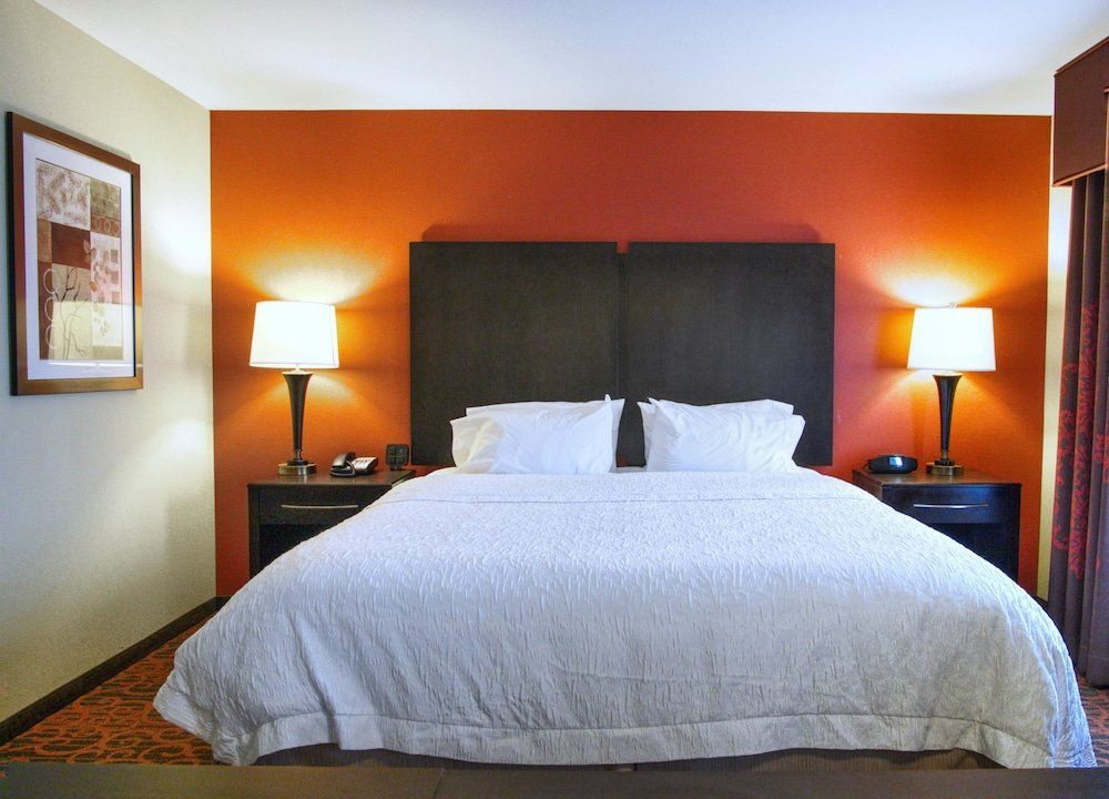 Hampton Inn & Suites Elk City