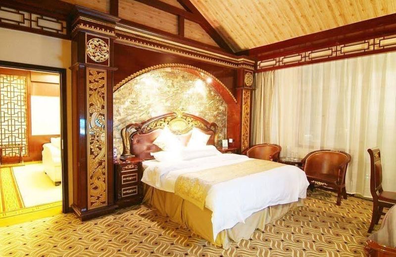 Xiangyang Chuanhui Hotel