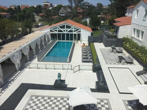 Playas Art Hotel