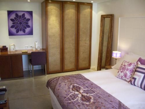 Mine Hotel