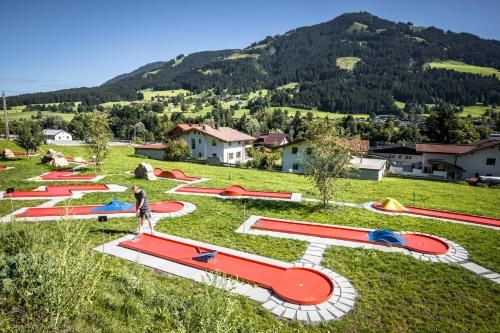 Outdoor Pictures 24
