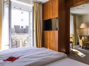 Hotel Image 1