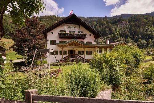 Outdoor Pictures 23