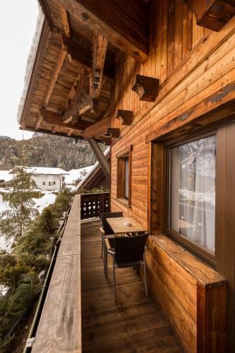 Outdoor Pictures 24