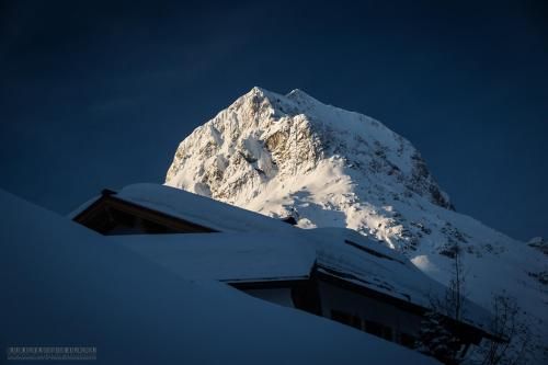 Outdoor Pictures 22