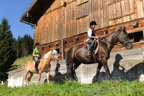 Outdoor Pictures 21