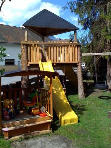 Outdoor Pictures 24