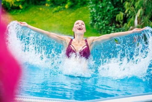 Outdoor Pictures 22