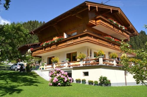 Outdoor Pictures 1