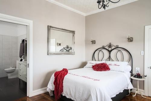 The Ark Stanley Luxury Bed and Breakfast