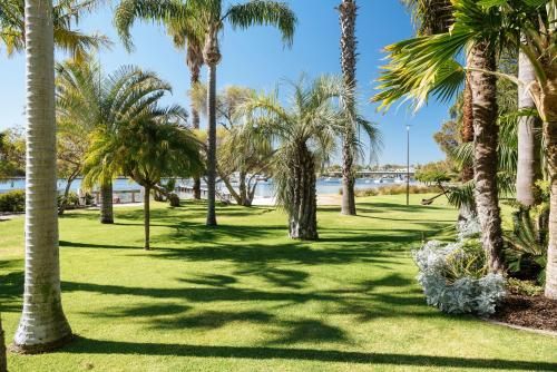Outdoor Pictures 21