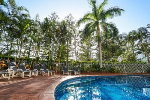 Oscar On Main Beach Resort