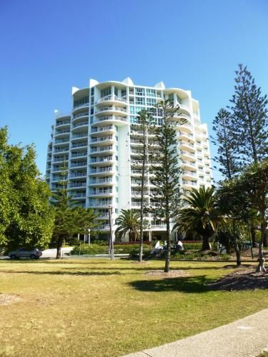 Crystal Bay On The Broadwater