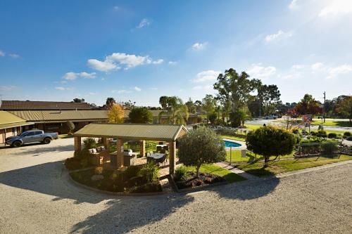 Outdoor Pictures 24