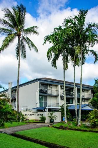 Cairns Holiday Lodge